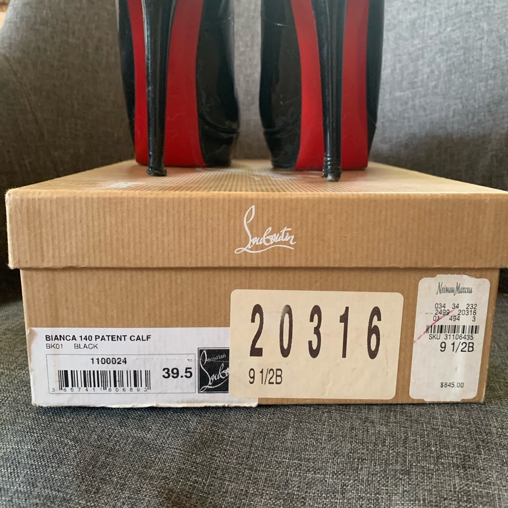 Louboutin Bianca Patent Leather Heels - Picture 4 of 14